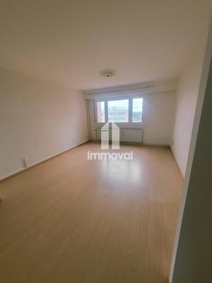 Appartement - 82 m² - 3 pièces