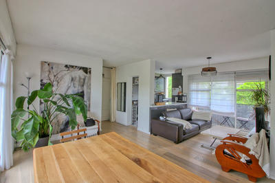 Appartement - 72 m² - 4 pièces