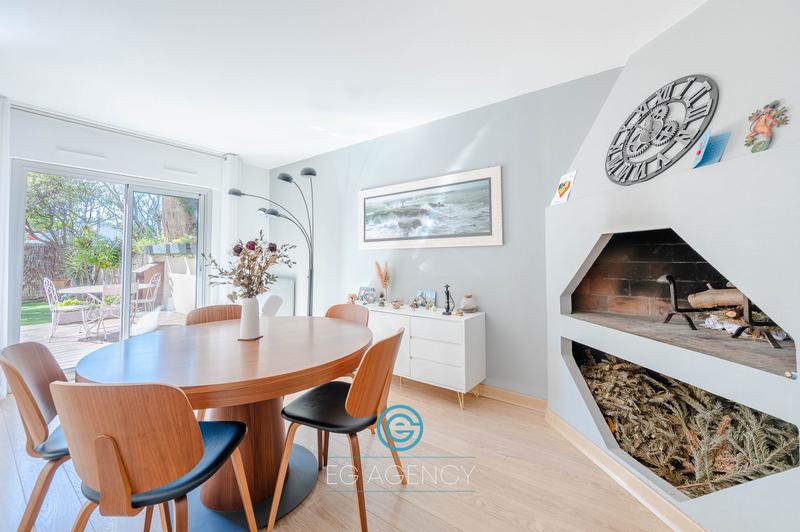 Appartement - 92 m² - 3 pièces