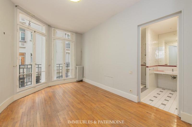 Appartement - 322 m² - 7 pièces