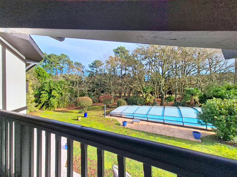 Maison - 312 m² - 9 pièces