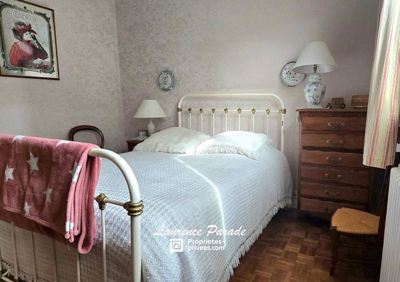 Maison - 176 m² - 7 pièces