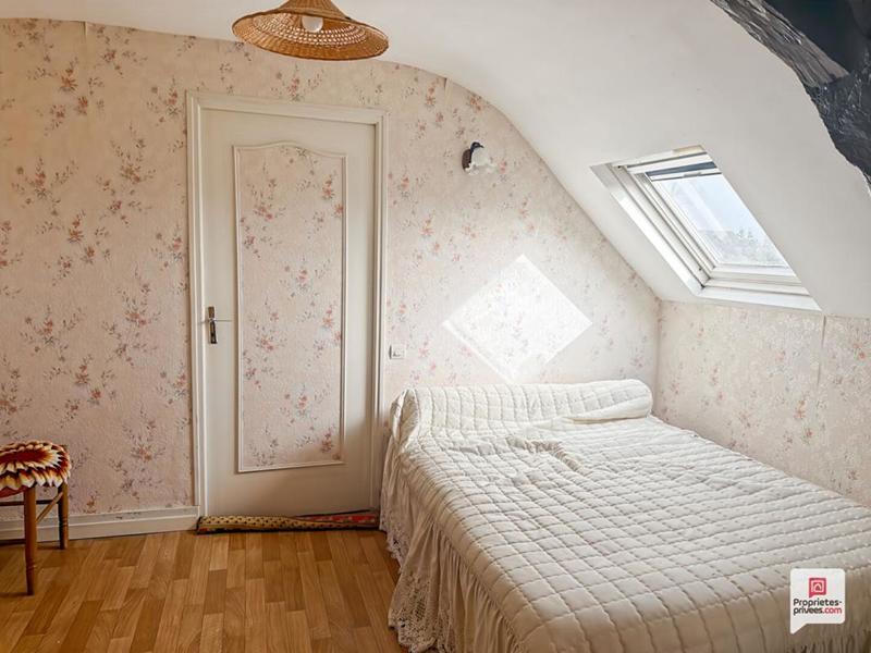 Maison - 80 m² - 5 pièces