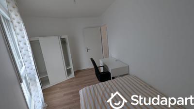 Chambre - 10 m² - 1 pièce