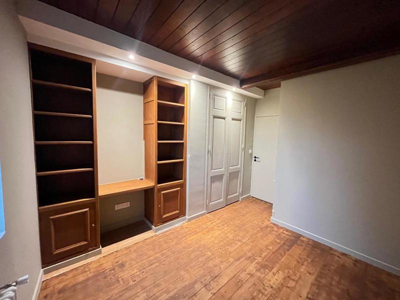 Appartement - 145 m² - 5 pièces