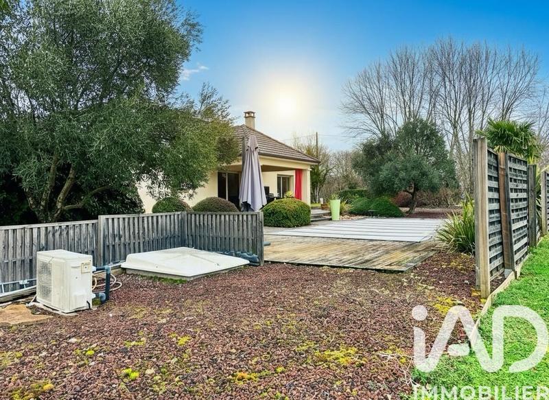 Maison - 170 m² - 5 pièces