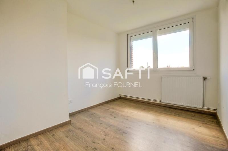 Maison - 75 m² - 5 pièces