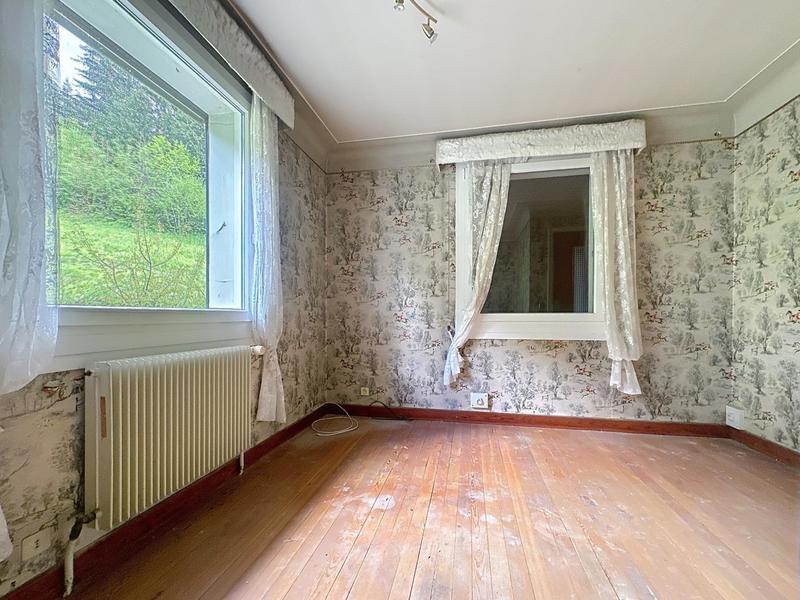 Maison - 170 m² - 8 pièces