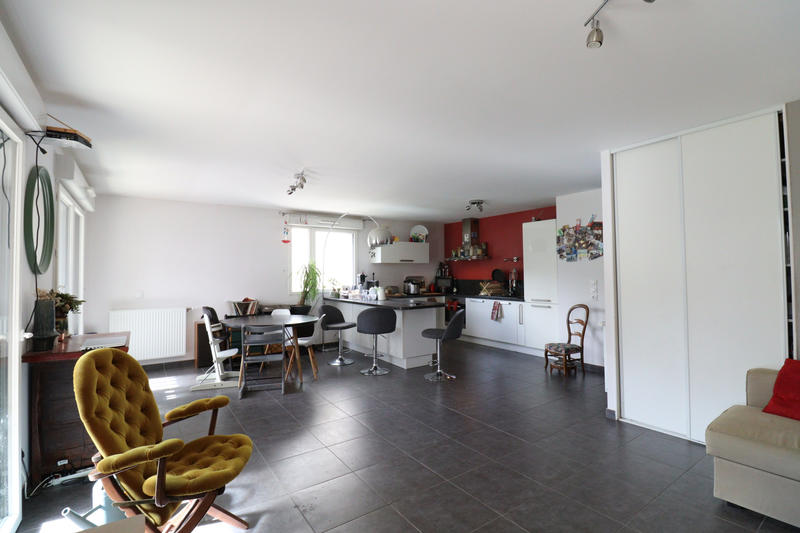 Appartement - 83 m² - 4 pièces