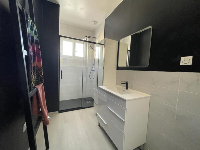 Maison - 92 m² - 3 pièces