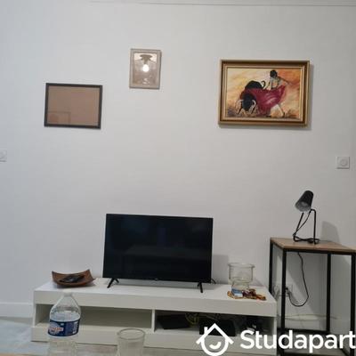 Chambre - 14 m² - 1 pièce