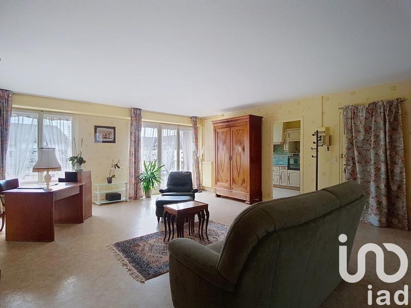 Appartement - 102 m² - 4 pièces