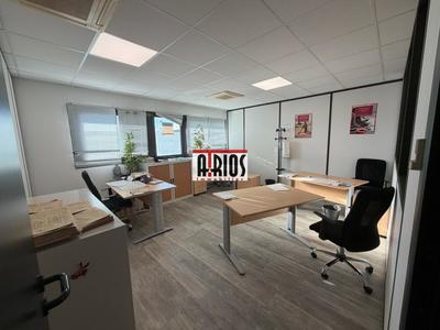 Bureau - 123 m²