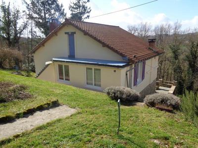 Maison - 80 m² - 4 pièces