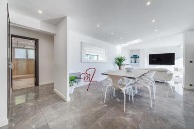 Appartement - 96 m² - 3 pièces