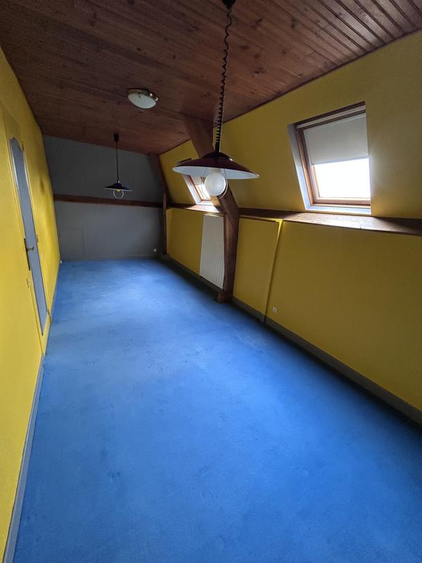 Maison - 190 m² - 11 pièces