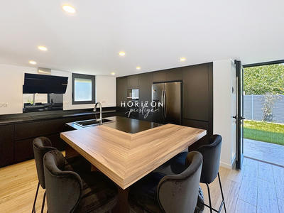 Maison ancienne - 200 m² - 7 pièces