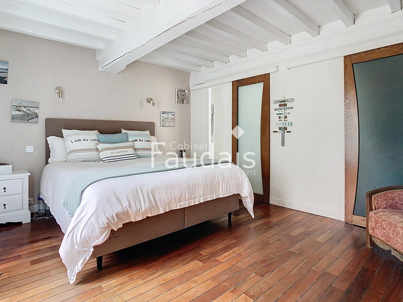 Maison - 171 m² - 6 pièces