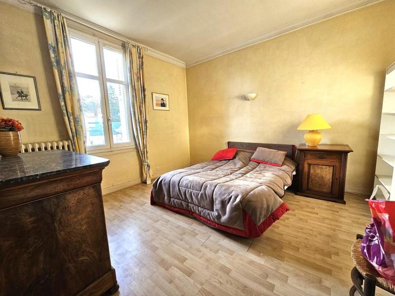 Maison - 165 m² - 7 pièces