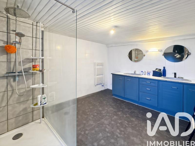 Maison - 158 m² - 8 pièces