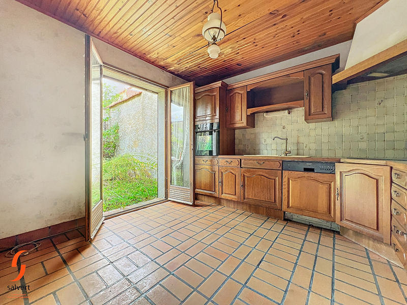 Maison - 95 m² - 5 pièces