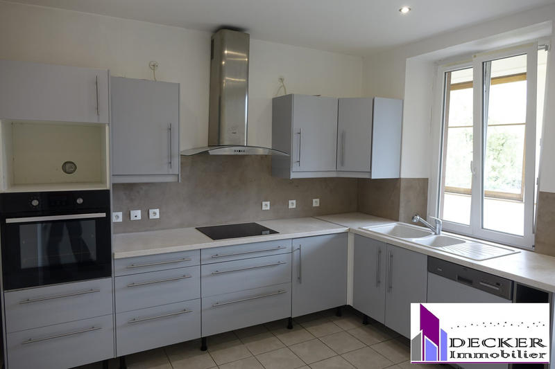 Immeuble - 244 m² - 11 pièces