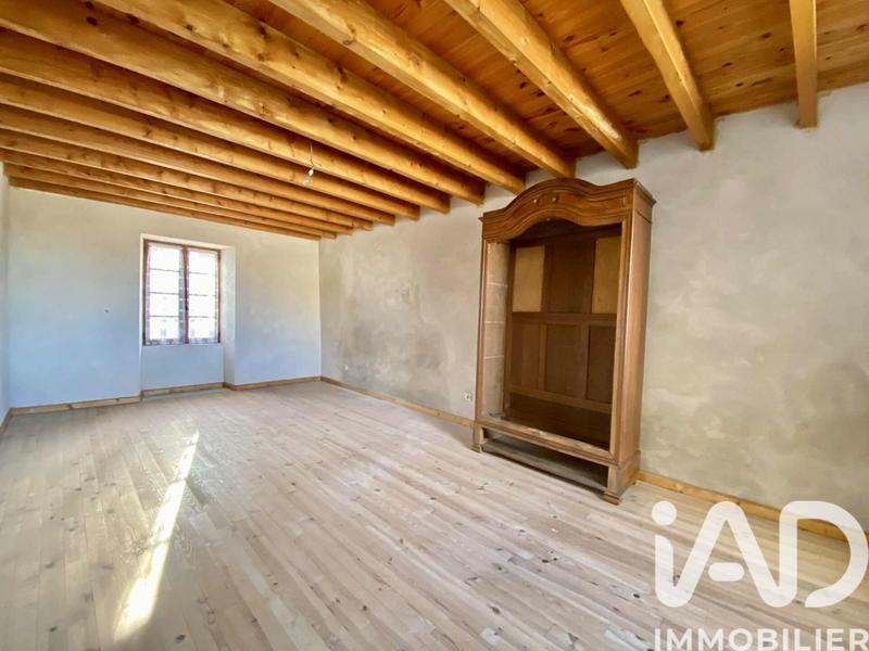 Maison de village - 141 m² - 7 pièces