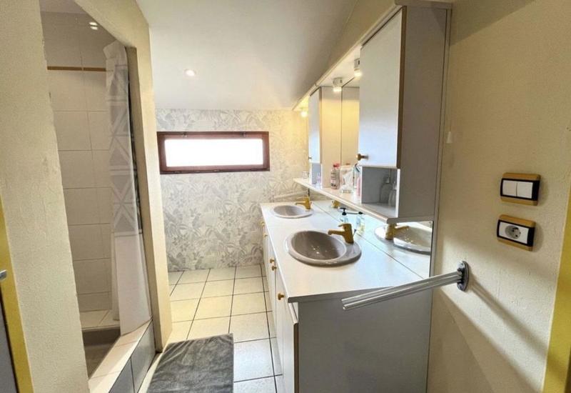 Maison - 145 m² - 5 pièces