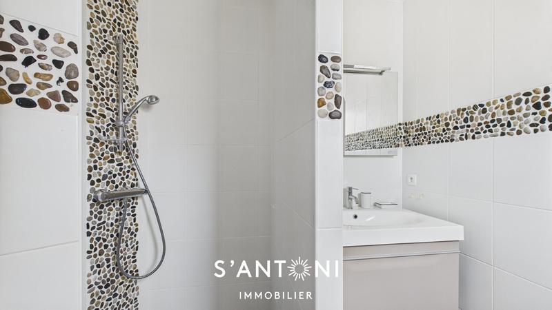 Maison - 144 m² - 4 pièces