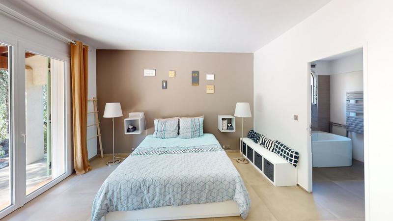 Villa - 204 m² - 6 pièces