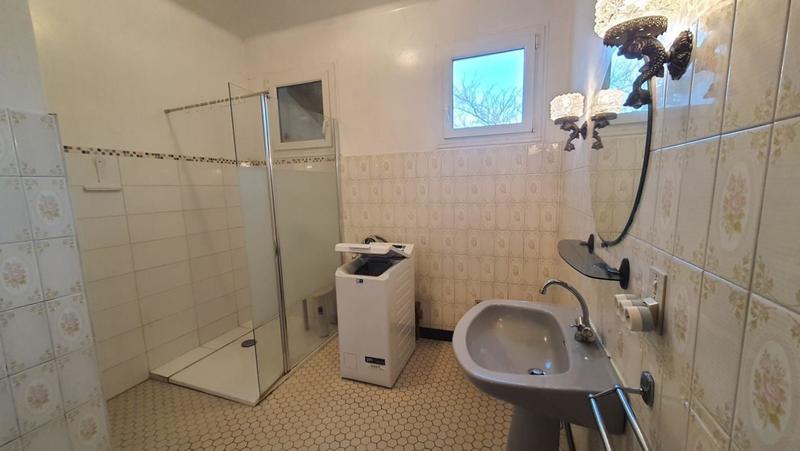 Remise - 170 m² - 6 pièces