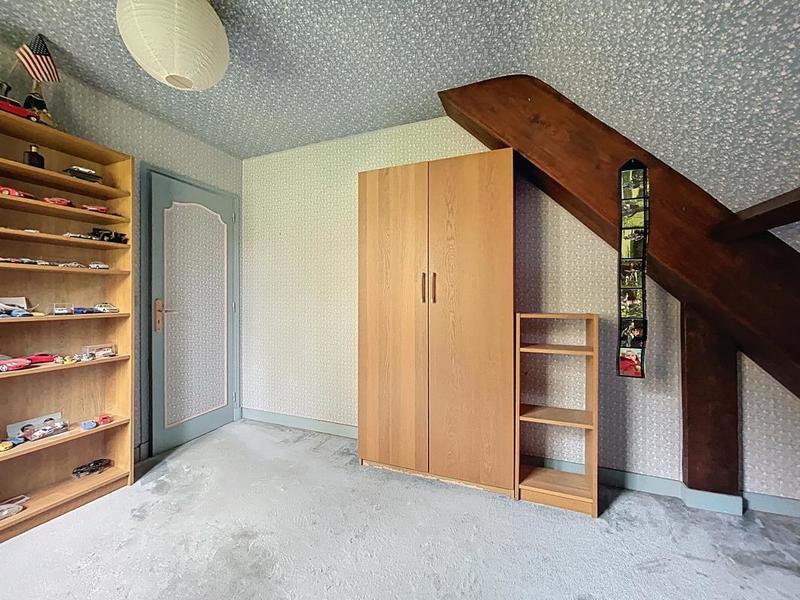 Pavillon - 150 m² - 6 pièces