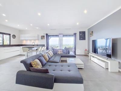 Villa - 128 m² - 4 pièces