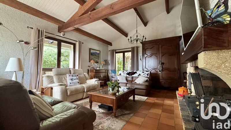 Maison - 161 m² - 6 pièces