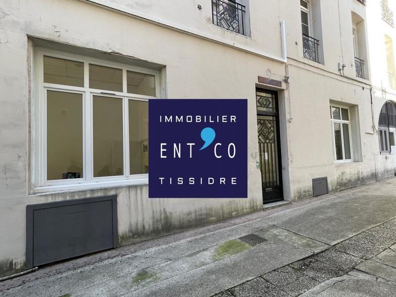 Bureau - 100 m² - 4 pièces