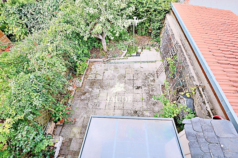 Maison - 102 m² - 6 pièces