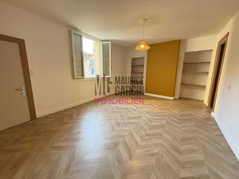 Appartement - 111 m² - 3 pièces