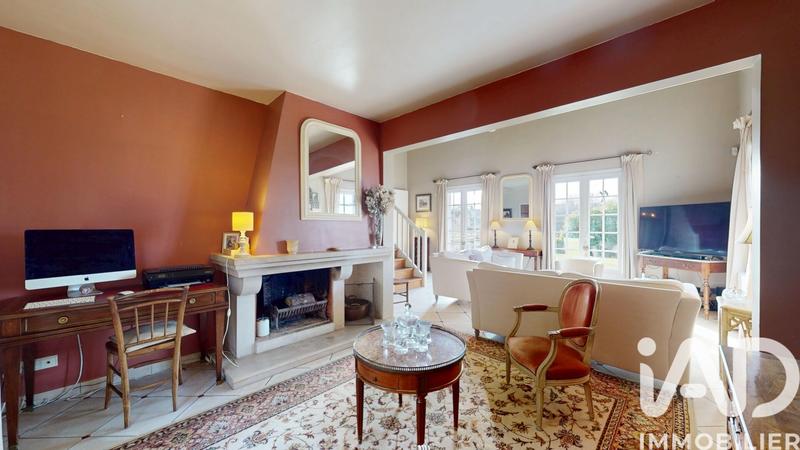 Maison - 185 m² - 8 pièces