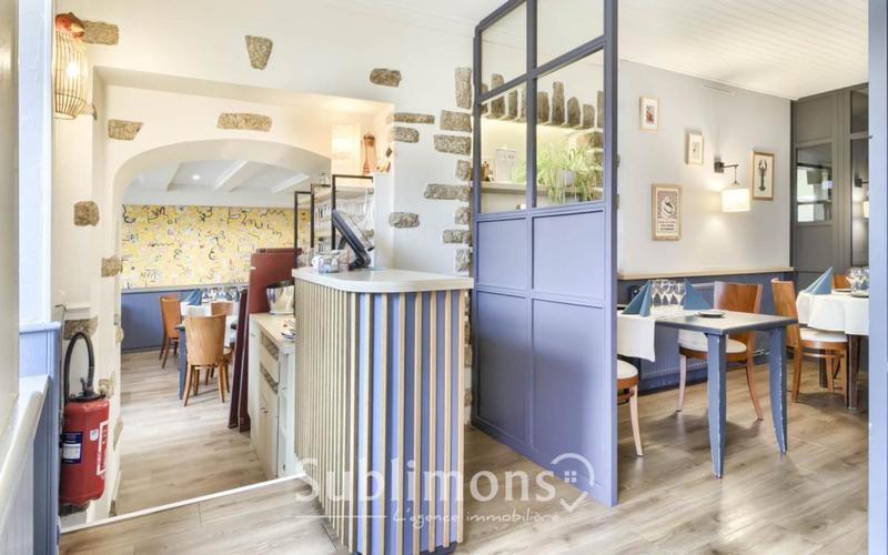 Local commercial - 160 m² - 6 pièces