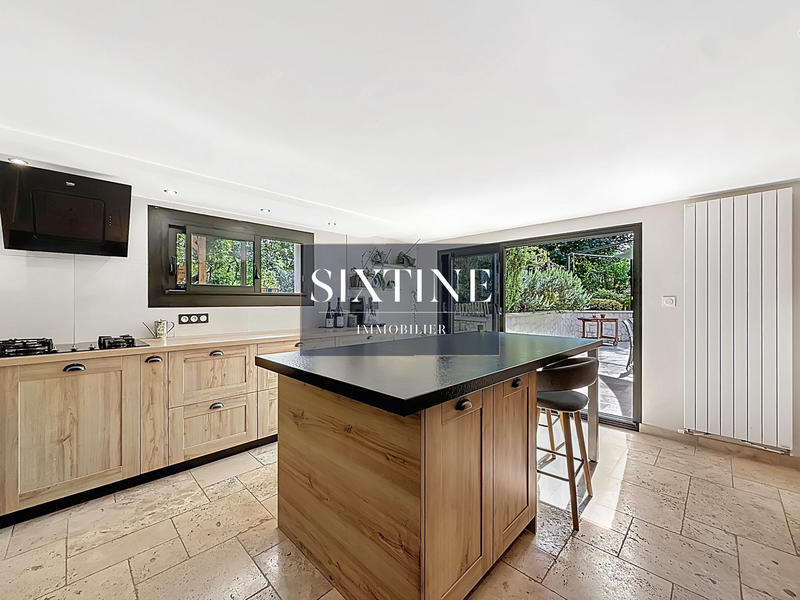 Maison ancienne - 150 m² - 6 pièces