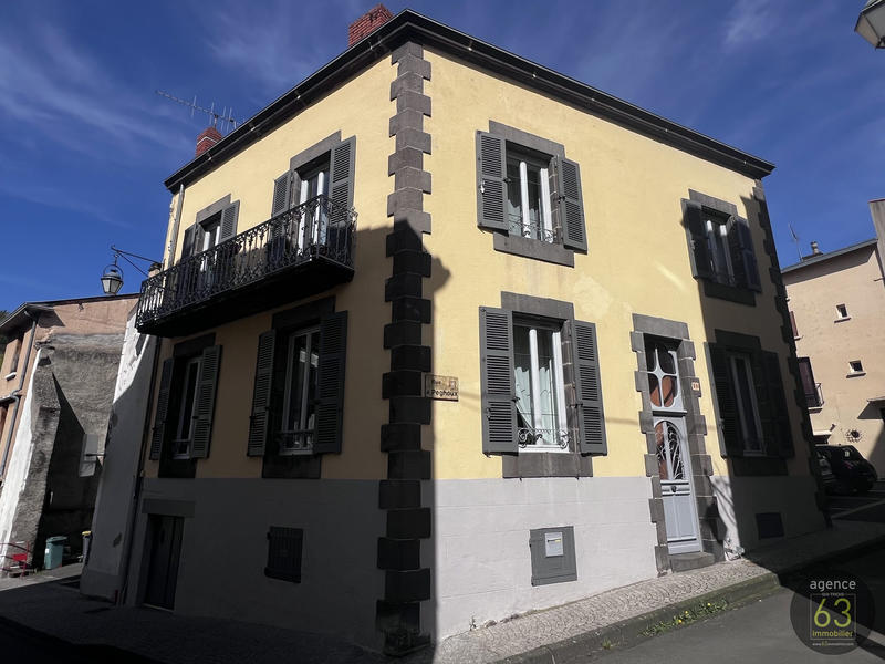 Maison - 155 m² - 5 pièces