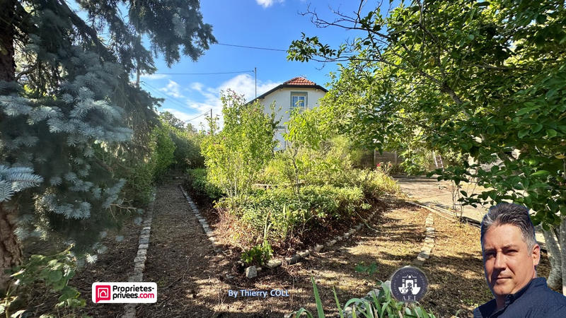 Maison - 215 m² - 7 pièces