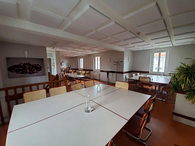 Local commercial - 240 m² - 7 pièces