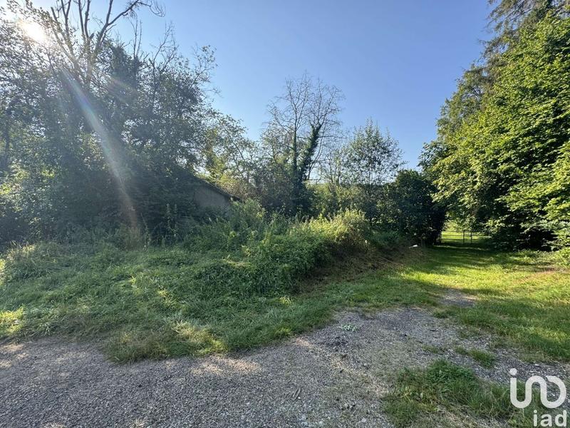 Terrain - 25 674 m²