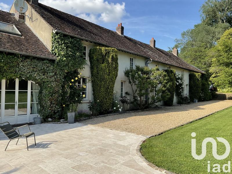 Maison - 387 m² - 13 pièces