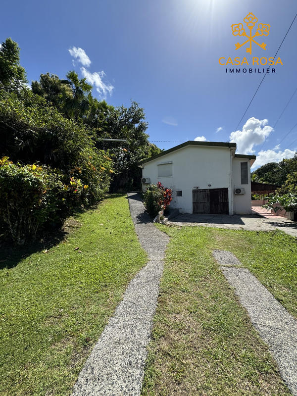 Maison traditionnelle - 107 m² - 5 pièces