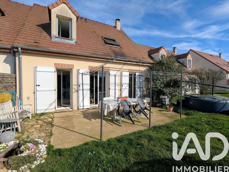 Maison - 84 m² - 4 pièces