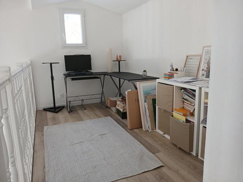 Maison - 230 m² - 8 pièces