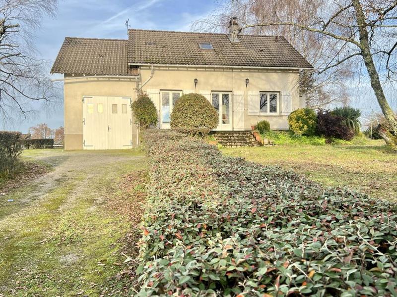 Maison - 82 m² - 5 pièces