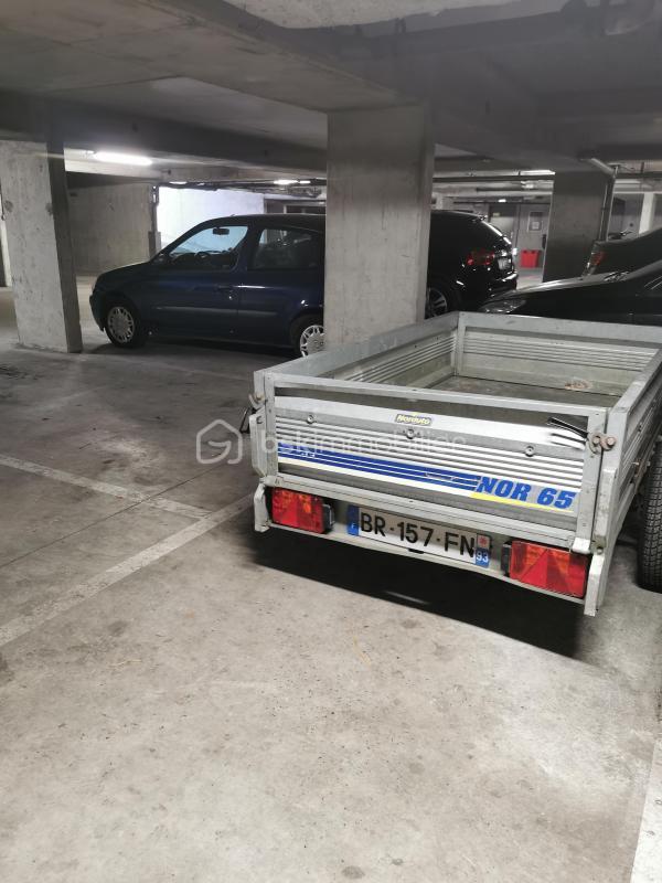 Parking - 24 m²